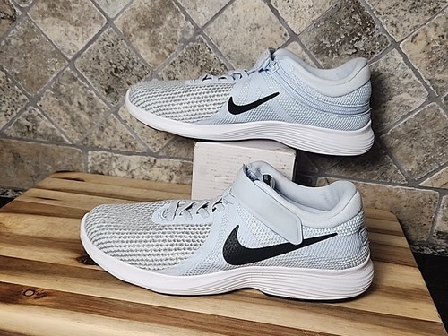 Nike revolution flyease - 4,